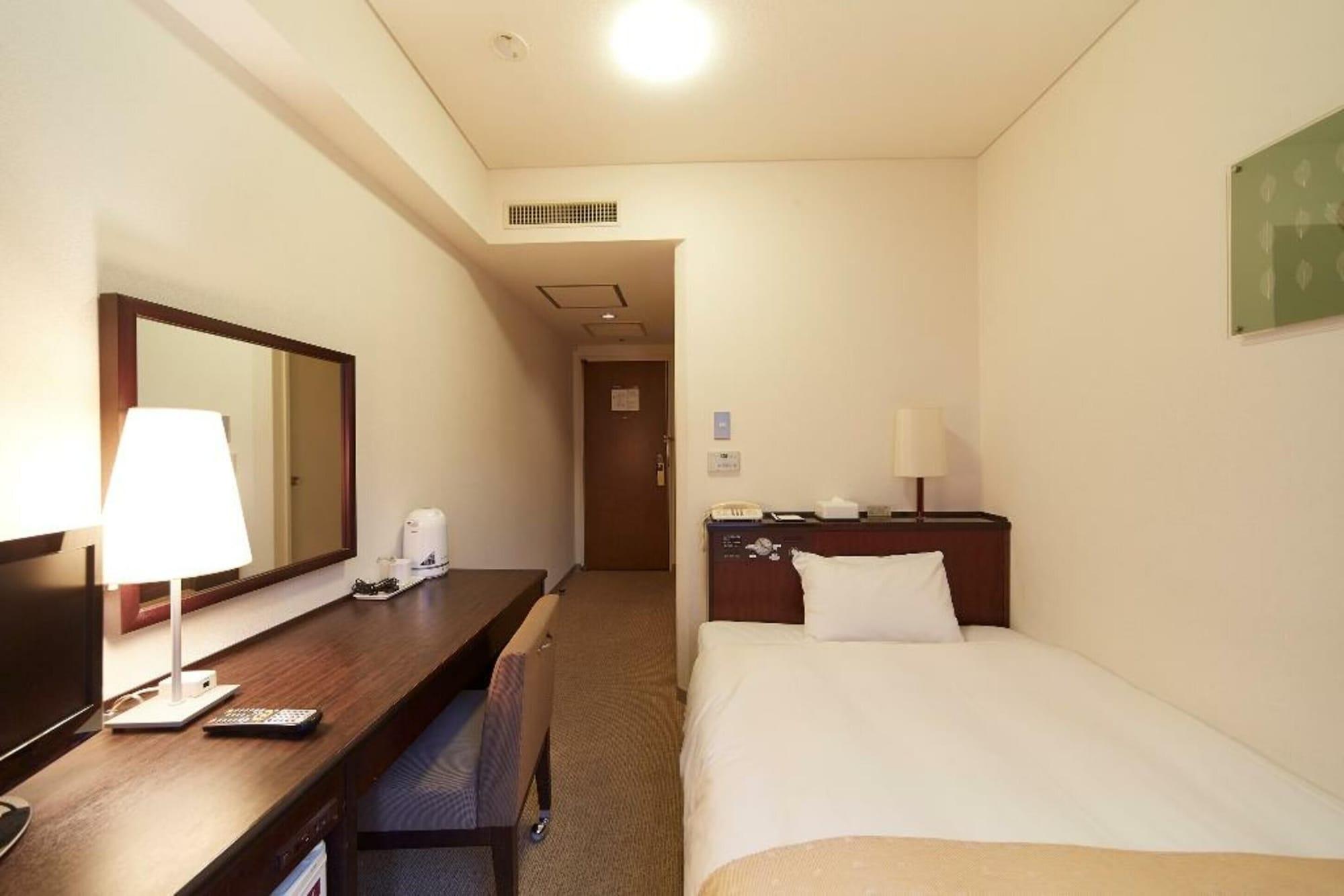 Nest Hotel Kumamoto Exteriör bild